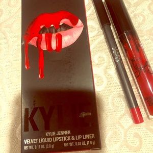 Kylie Lip Kit Brand New With Box!
